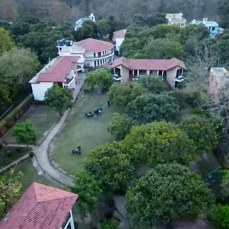 Jim Corbett Resort Rāmnagar Buitenkant foto